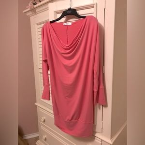 Drape neck, pink 🌸 long sleeve, stretchy tunic top or short dress.  Size S.